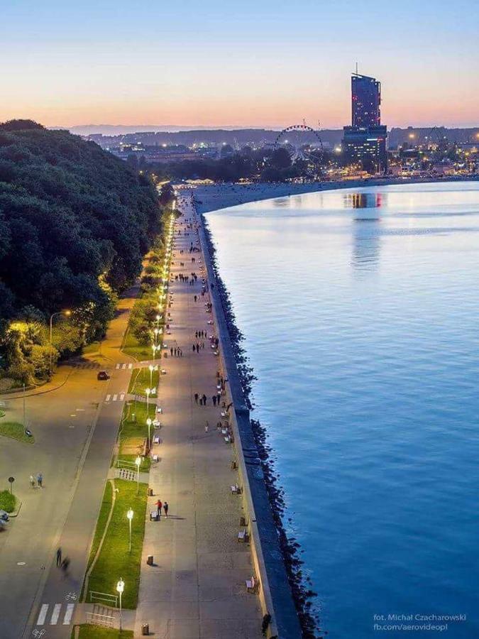 Rodzina W Centrum Gdyni Leilighet Gdynia Eksteriør bilde